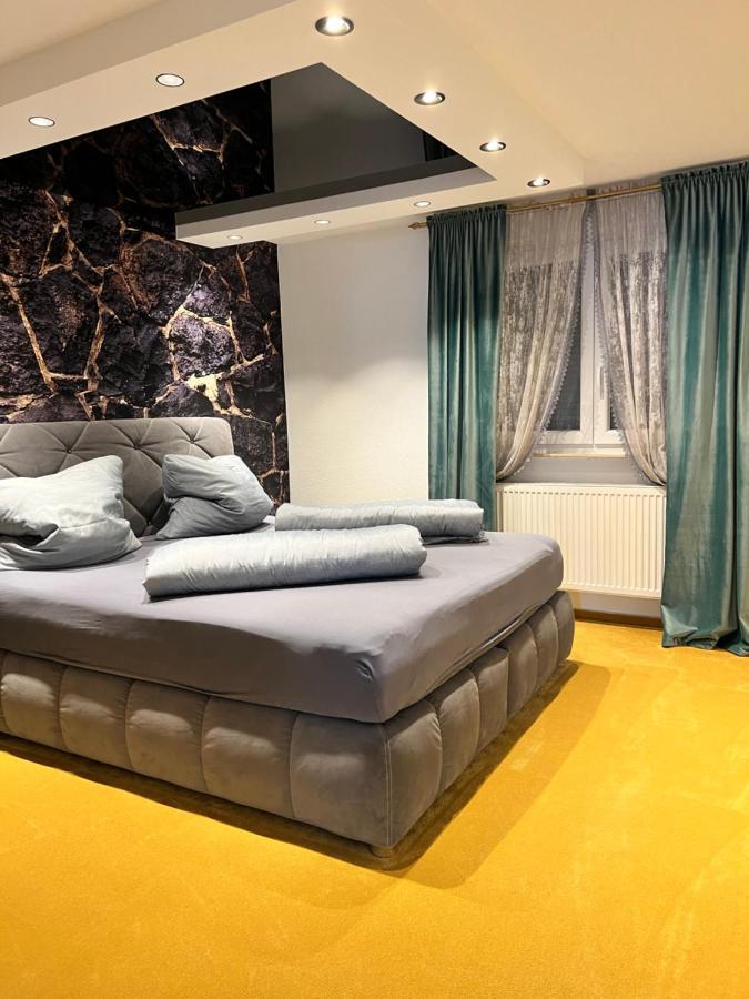 Lifestyle Apartment Sinsheim Esterno foto